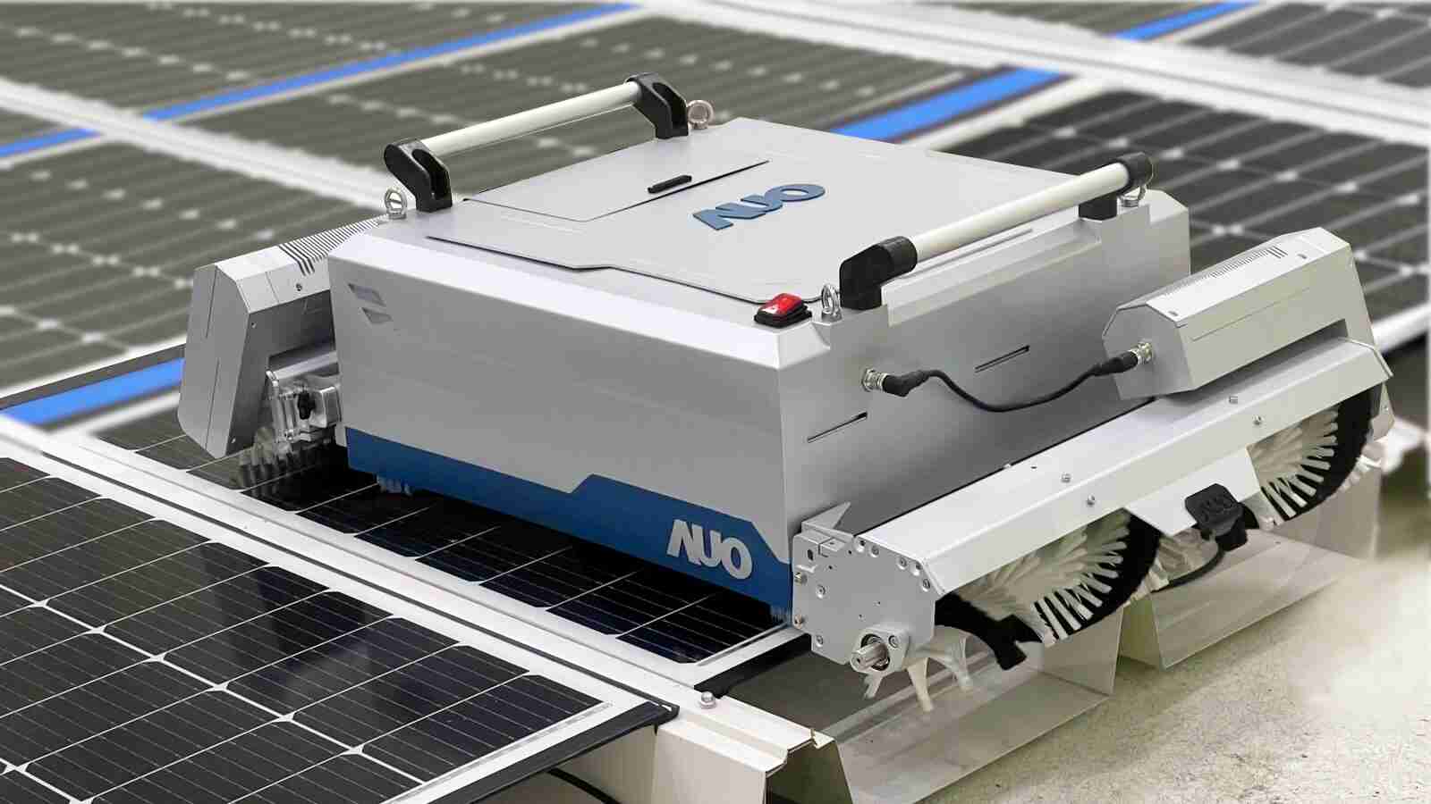 彩运网致力EPC场域技术升级，，导入清洁机器人搭配传感器与AI数据分析，，大幅减少维运成本